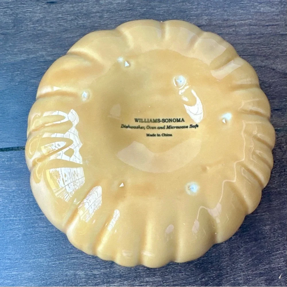 Williams Sonoma Harvest Pumpkin Individual Soup Bowl with matching Lid